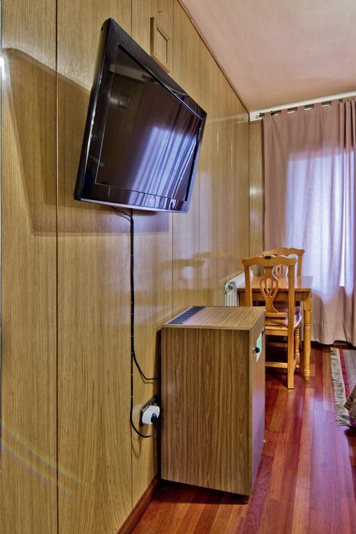 Hotel Dona Blanca Albarracín Δωμάτιο φωτογραφία