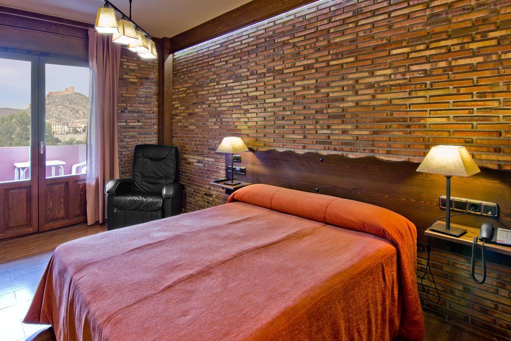 Hotel Dona Blanca Albarracín Δωμάτιο φωτογραφία
