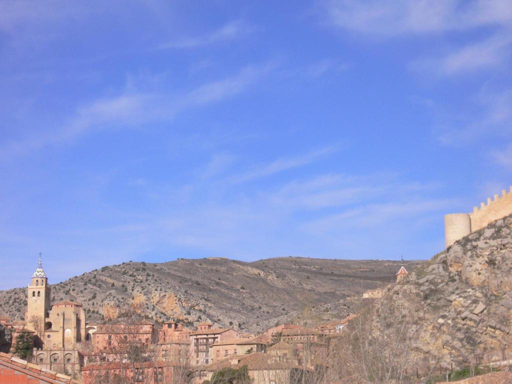 Hotel Dona Blanca Albarracín Δωμάτιο φωτογραφία
