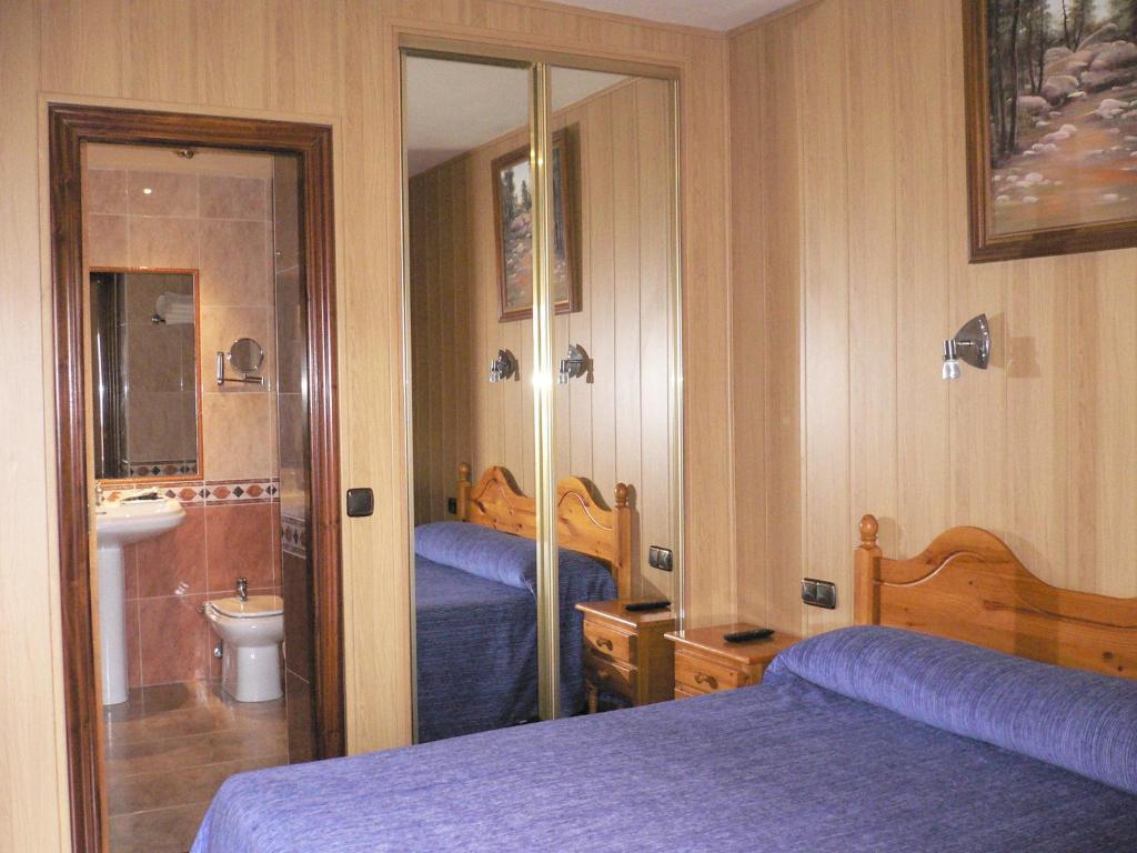 Hotel Dona Blanca Albarracín Δωμάτιο φωτογραφία